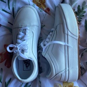 Vans White Leather Sneaker 7